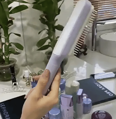 Zelfreinigende haarborstel